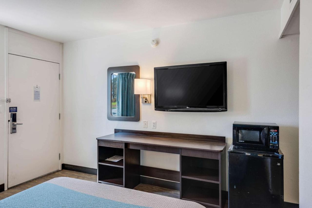 Hotel 6-winnemucca, Nv 2*